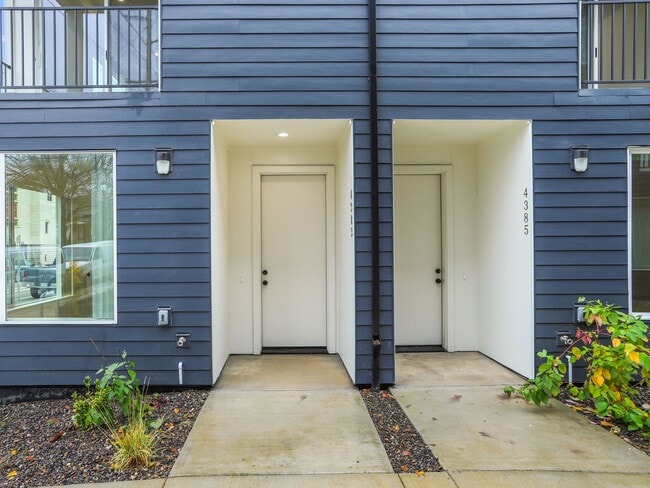 4391 N Vancouver Ave in Portland, OR - Building Photo - Building Photo