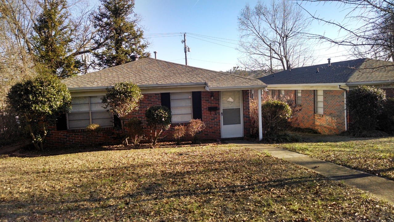 1905 2nd Ave N in Irondale, AL - Building Photo