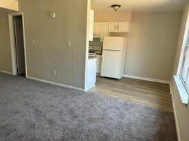 1340 Reservoir Ave in Norfolk, VA - Building Photo