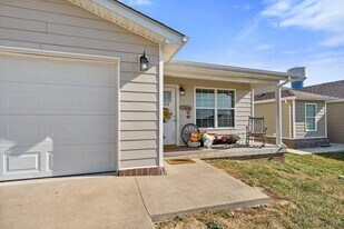 9003 Landon Ln in Richmond, KY - Building Photo