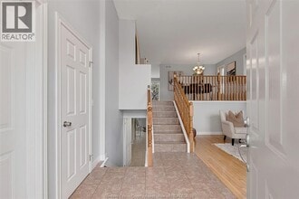 2323 Askin Ave in Windsor, ON - Building Photo - Building Photo