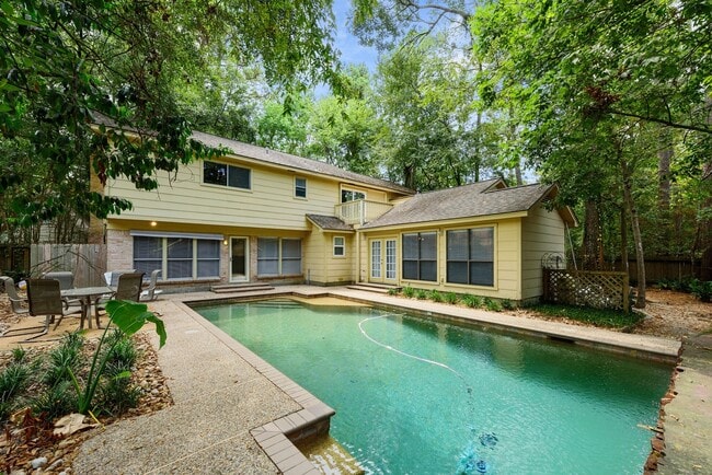 2824 S Logrun Cir in Spring, TX - Building Photo - Building Photo