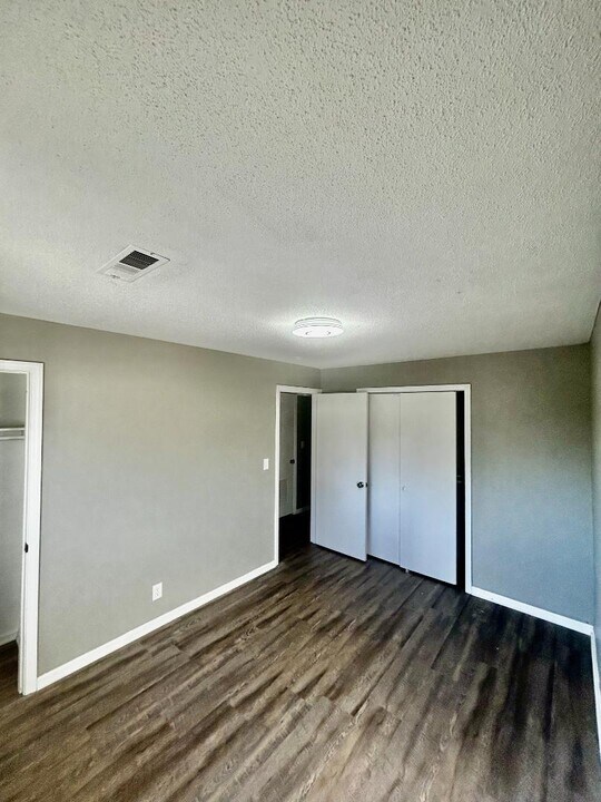 3050 N 58th St in Kansas City, KS - Building Photo