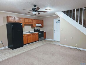 1422 Humes Ave NE-Unit -C in Huntsville, AL - Building Photo - Building Photo