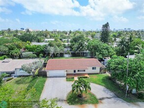 4510 NE 15th Ave in Oakland Park, FL - Building Photo - Building Photo