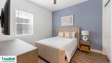 8200 W Encanto Blvd, Unit 6 in Phoenix, AZ - Building Photo - Building Photo