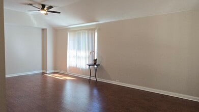 6800 Oak Falls Dr in McKinney, TX - Building Photo - Building Photo