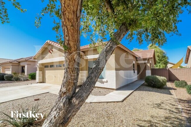 14620 W Watson Ln in Surprise, AZ - Building Photo - Building Photo