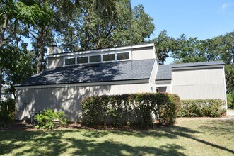 566 Robles Ln in Palm Valley, FL - Building Photo - Building Photo