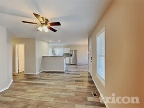 1117 Woodbriar St in Clayton, NC - Building Photo - Building Photo