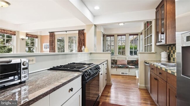 property at 136 N Irving St