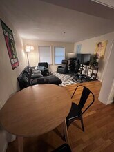 62 Hillside St, Unit 1F in Boston, MA - Building Photo - Building Photo