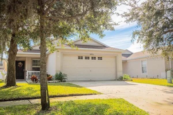 12735 Evington Point Dr in Riverview, FL - Building Photo