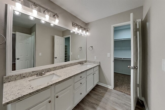 property at 16303 Hickory Point Rd