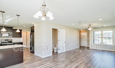 276 Lockeland Park Dr in Simpsonville, SC - Building Photo - Building Photo