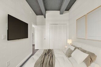 Edwards Apartments in Miami Beach, FL - Foto de edificio - Building Photo