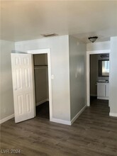 16 N 27th St in Las Vegas, NV - Building Photo - Building Photo