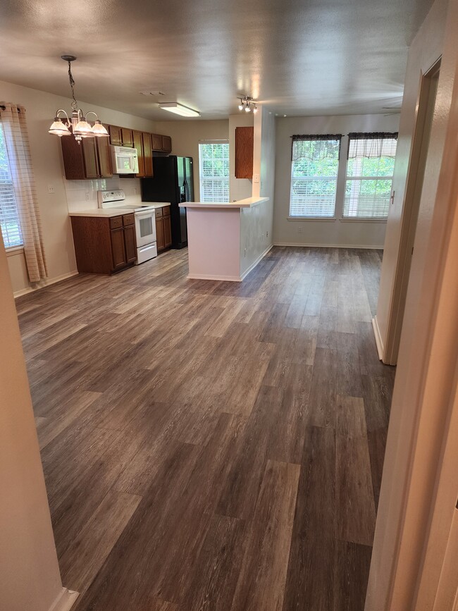 1141 Woodlands Park Dr in Lindale, TX - Building Photo - Building Photo