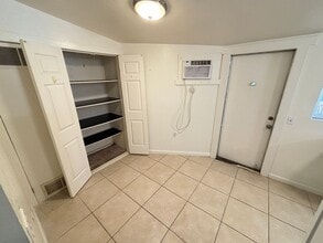 1805 Moser Dr in Henderson, NV - Building Photo - Building Photo