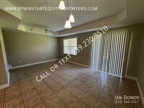 9837 Catena Way in Ft. Myers, FL - Building Photo - Building Photo