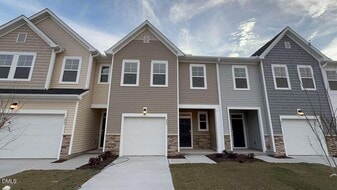 229 Lily Patch Ln in Smithfield, NC - Building Photo