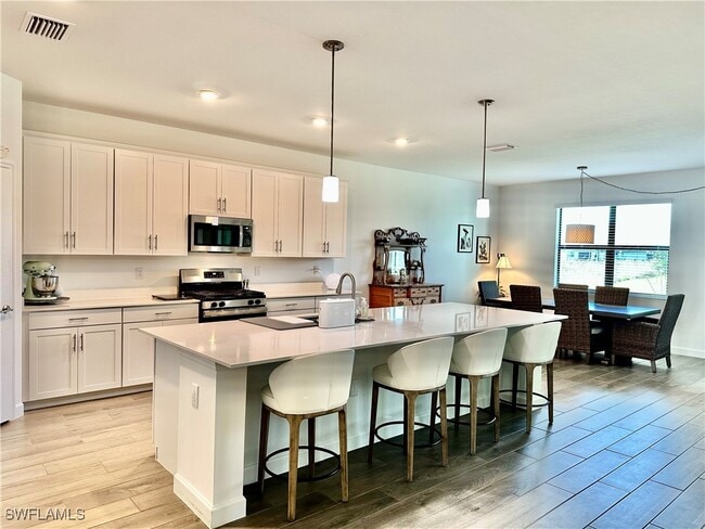 property at 20606 Greenwich Pl