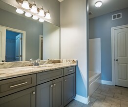 224 Massee Cir in Oxford, MS - Building Photo - Building Photo
