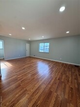 153-16 110th Rd in Queens, NY - Building Photo - Building Photo