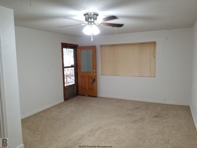 3709 S Van Buren St in Amarillo, TX - Building Photo - Building Photo