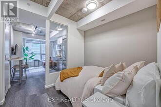 211-211 Besserer St in Ottawa, ON - Building Photo - Building Photo