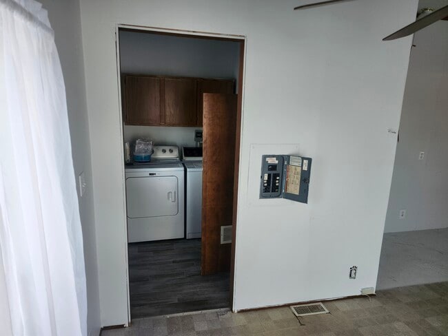 W8726 WI-64 in Medford, WI - Building Photo - Building Photo