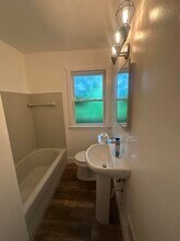 15495 Burt Rd in Detroit, MI - Building Photo - Building Photo