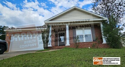 302 Brushfire Dr in Dothan, AL - Building Photo - Building Photo