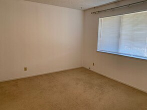 6544 Stone Bridge Rd in Santa Rosa, CA - Building Photo - Building Photo