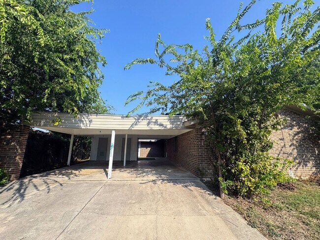 2211 Wheeler Ave in Killeen, TX - Building Photo - Building Photo