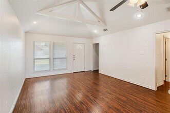 410 Andrew Dr in Mabank, TX - Building Photo - Building Photo