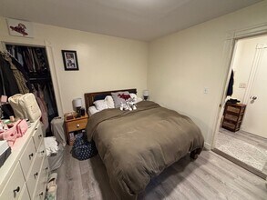 68 Myrtle St, Unit 1 in Boston, MA - Building Photo - Building Photo