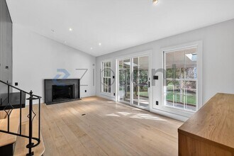 6 Bonwit Rd in Greenwich, CT - Building Photo - Building Photo