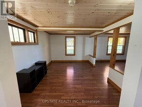 20927 Shaws Creek Rd in Caledon, ON - Building Photo - Building Photo