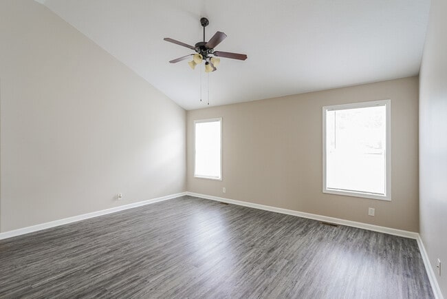 1423 Jenny Ln in Clarksville, TN - Building Photo - Building Photo