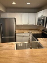 1840 J Julian Ln in Charlotte, NC - Building Photo - Building Photo