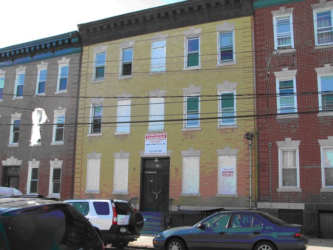 12 N High St in Mount Vernon, NY - Building Photo - Building Photo