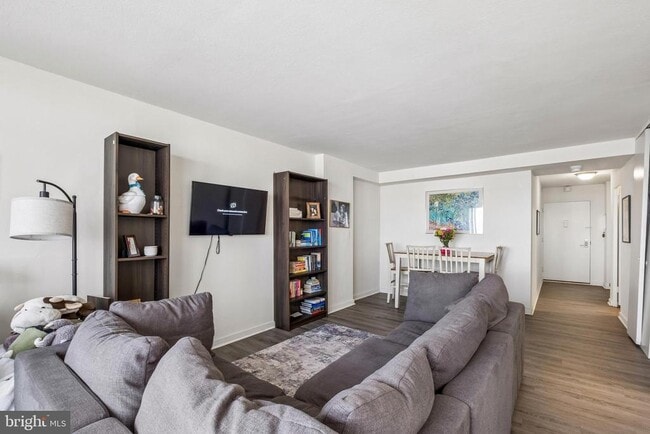 property at 604 S Washington Square