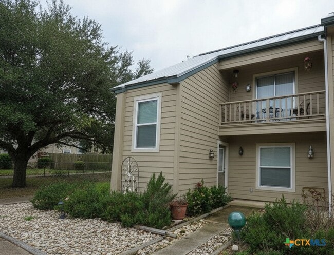 property at 19 Marina Cir