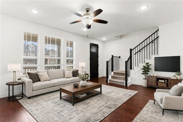 property at 2634 Dodson St