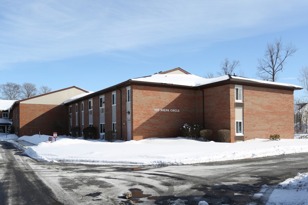 Ahepa 67 Apaprtments in Webster, NY - Foto de edificio
