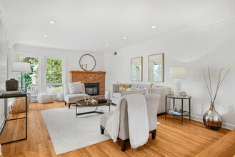 4640 Venice Way in San Jose, CA - Building Photo - Building Photo