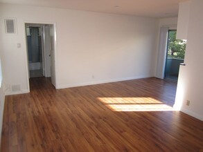 1824 Manning Ave-Unit -1 in Los Angeles, CA - Building Photo - Building Photo