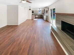 609 W Cedar St in Hurst, TX - Building Photo - Building Photo