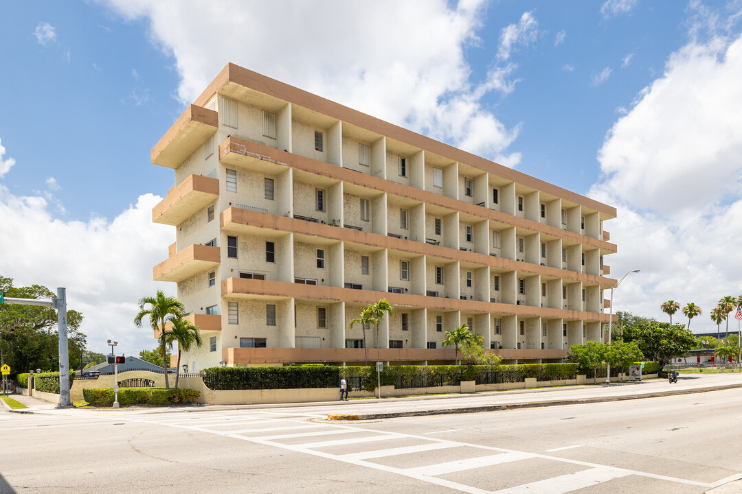 Le Jeune House in Miami, FL - Building Photo